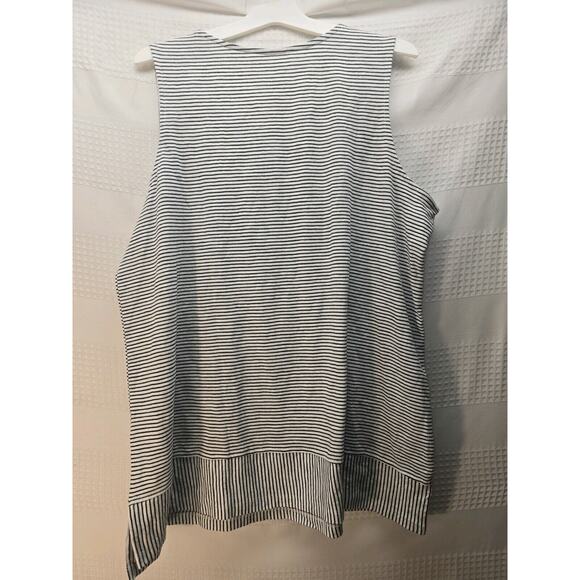 Lands' End Women's Soft Sleeveless Lightweight Split Hem Tank Top Sz XXL 5815 - Picture 6 of 7